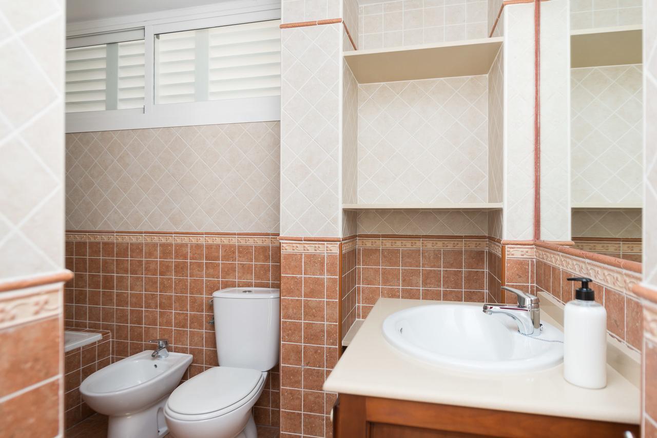 Apartamentos Marta Playa Alicante Eksteriør billede