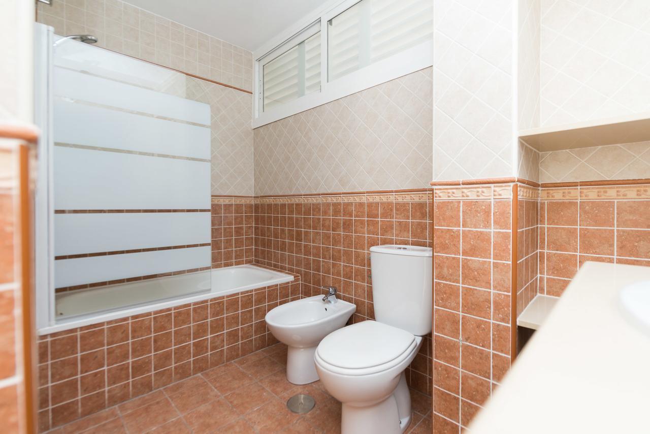 Apartamentos Marta Playa Alicante Eksteriør billede