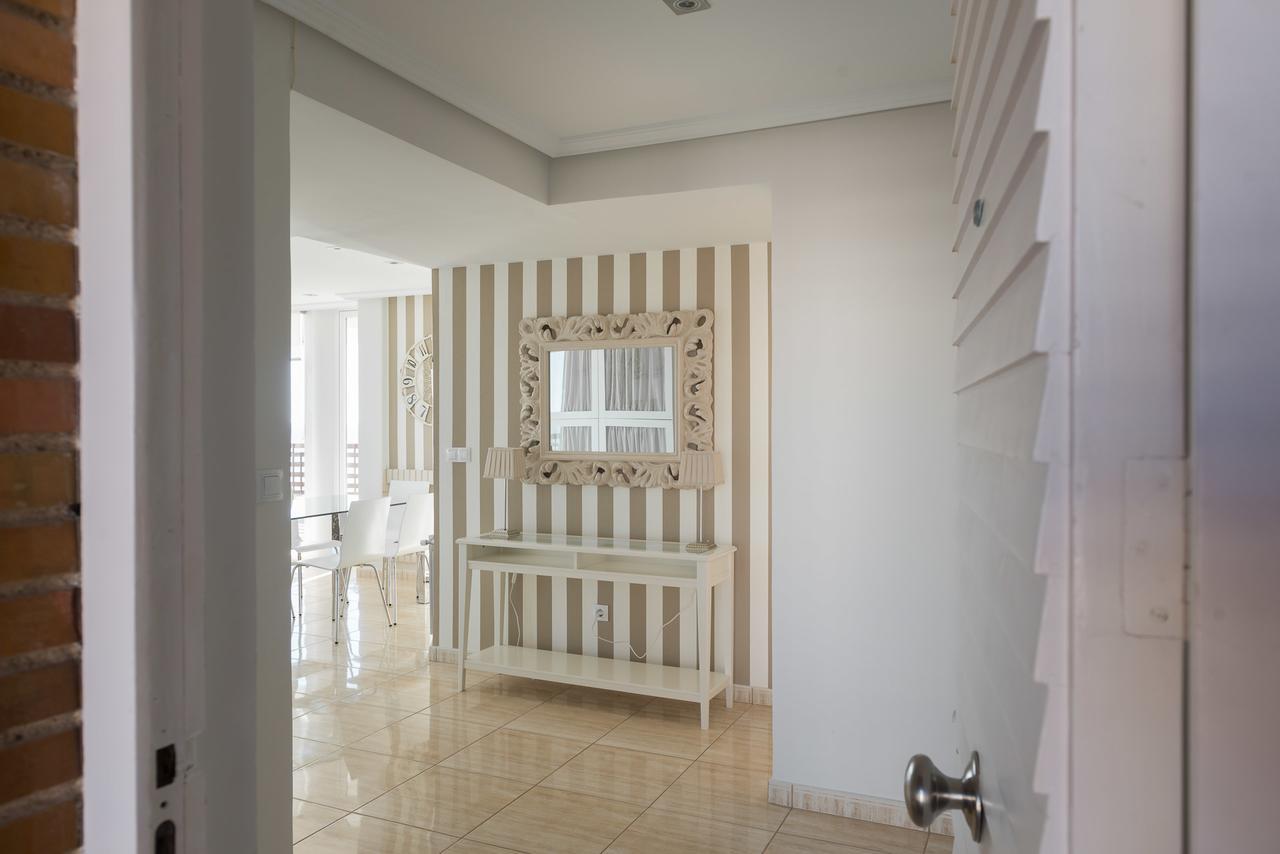 Apartamentos Marta Playa Alicante Eksteriør billede